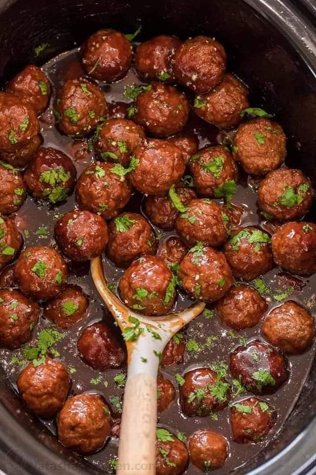 Easy Grape Jelly Meatballs Recipe 🍲😋💯👌🏼