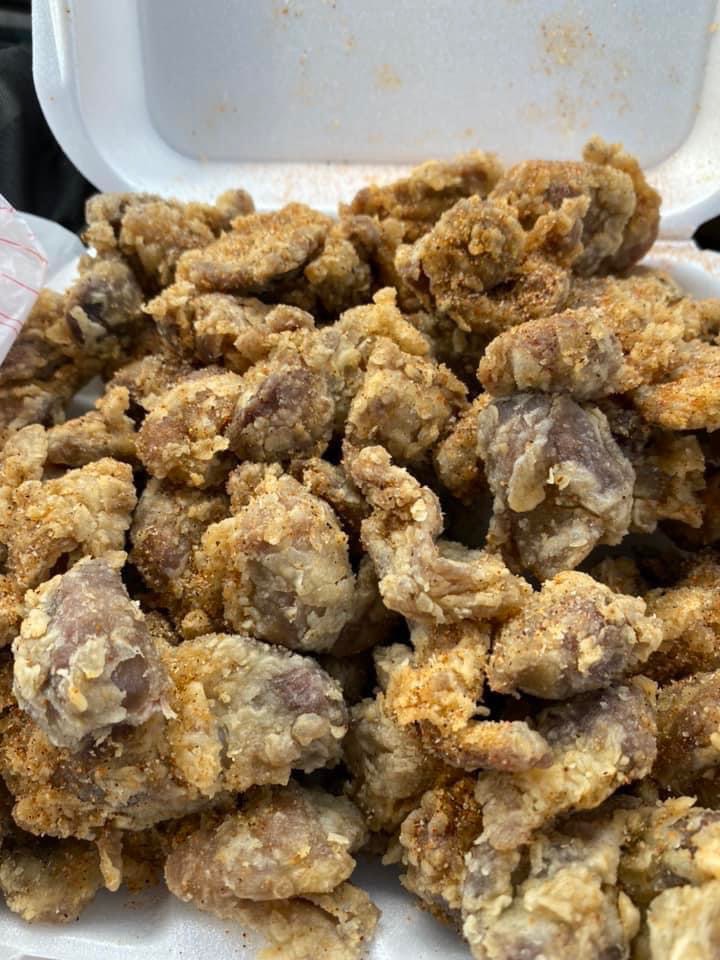 Fried chicken gizzards 🔥