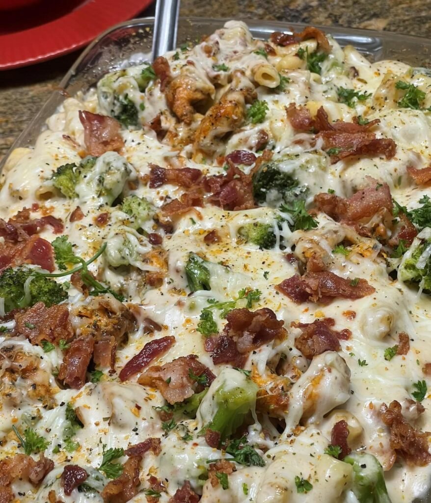 Cheesy Chicken & Broccoli Alfredo Bake with Bacon
