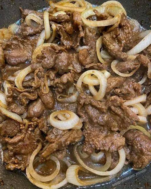 Beef Liver and Onions