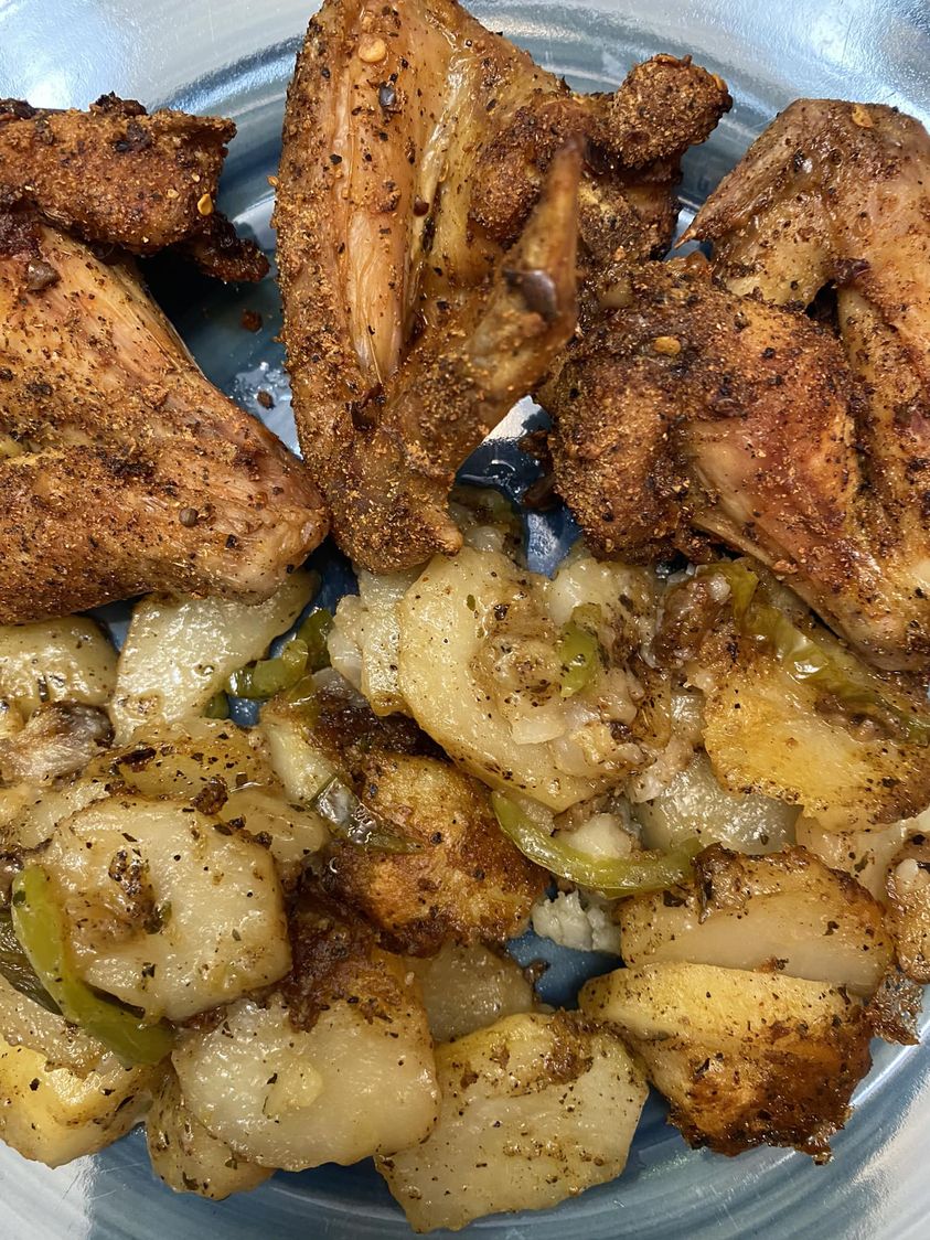 baked chicken wings and stewed potatoes