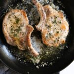 GARLIC BUTTER JUICY PORK CHOPS