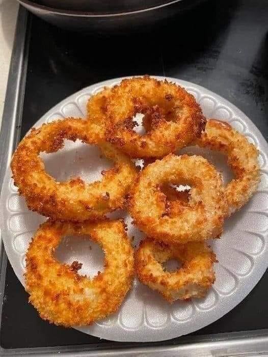 keto-friendly fried onion rings