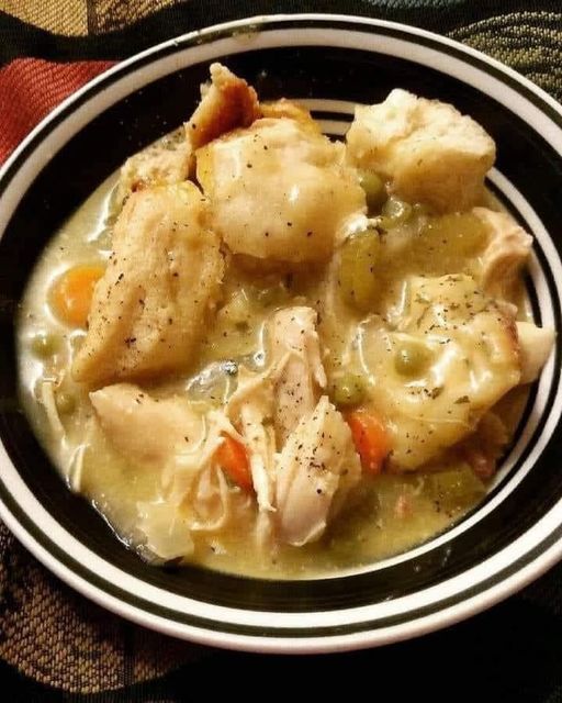 Keto Slowcooker Chicken and Dumplings