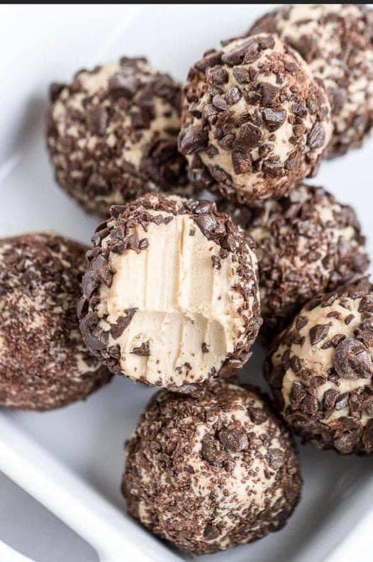 No Bake Chocolate Peanut Butter Balls