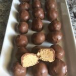 Three Ingredient No bake chocolate peanut butter balls