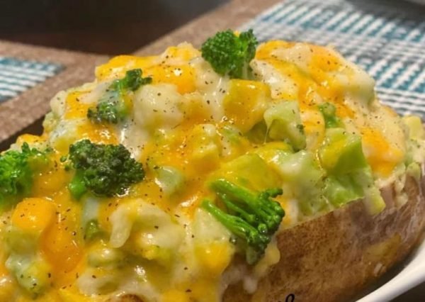 Broccoli and Cheese Baked Potato