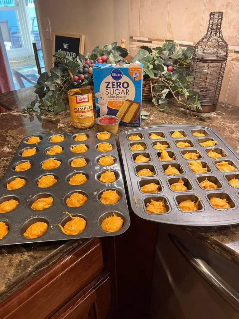 Mini pumpkin  muffins 1 point