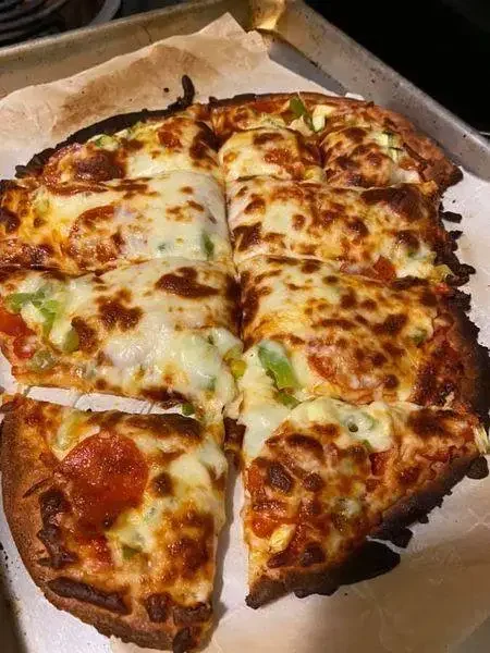 quick keto-friendly pizza