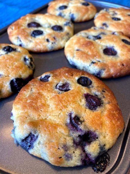 Weight Watchers-friendly Blueberry Muffin