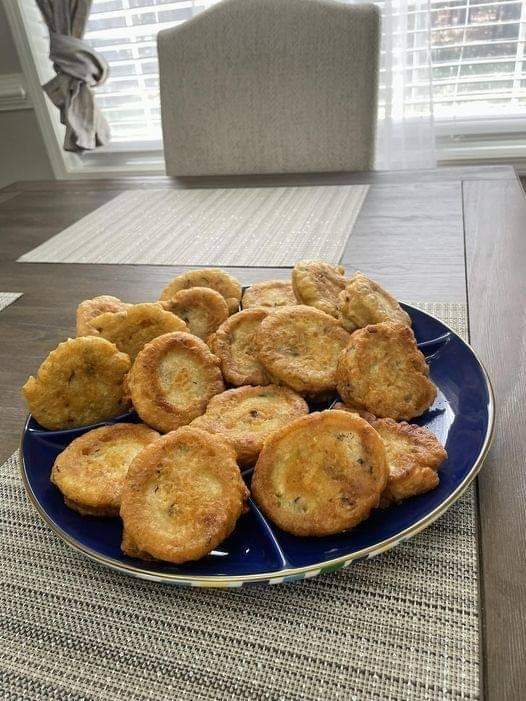 VEGAN CARIBBEAN FISH CAKES MADE WITH MAITAKE MUSHROOMS.