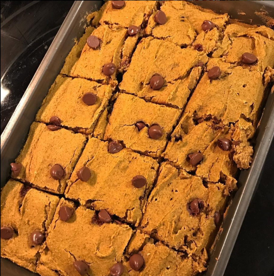 Weight Watchers Pumpkin Chocolate Chip Bars