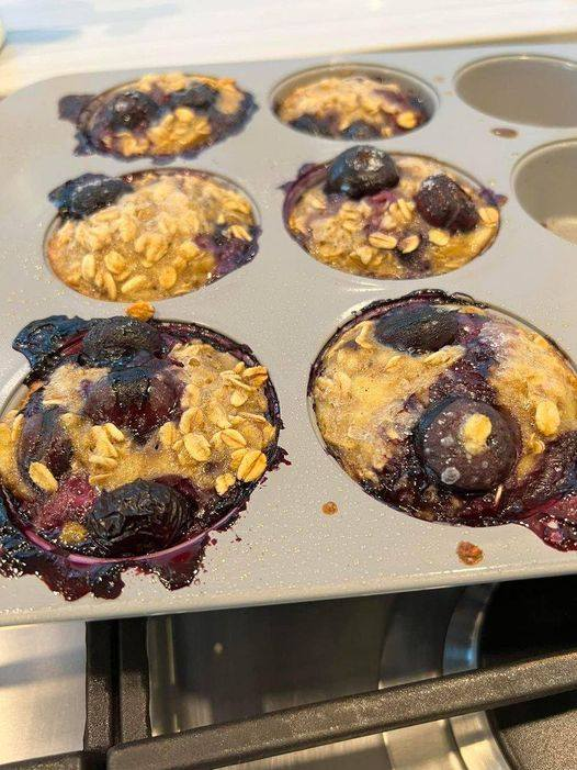 BURSTING WITH FLAVOR BLUEBERRY MUFFINS