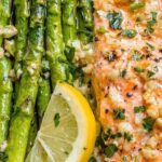 Foil Salmon and Asparagus in Garlic Sauce – Easy Salmon Recipe