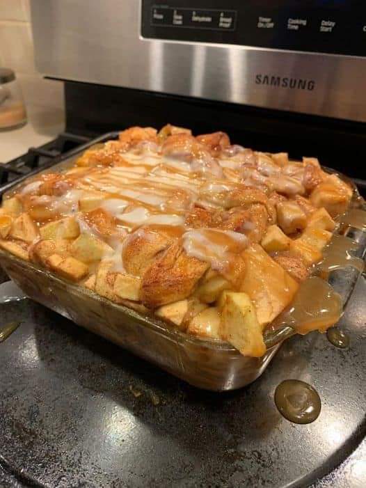 Vegan Apple Pie Bread Pudding