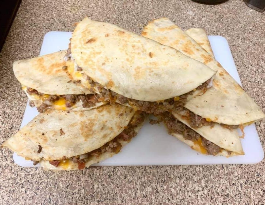 KETO BACON CHEESEBURGER QUESADILLAS