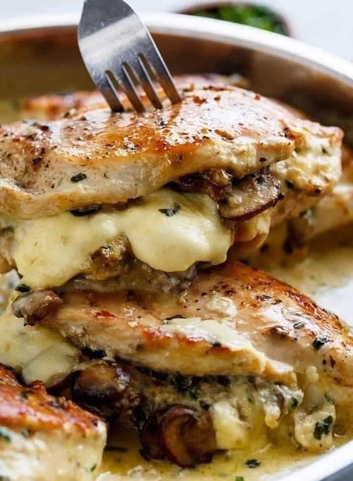 Cheesy Garlic Butter Mushroom Stuffed Chicken…