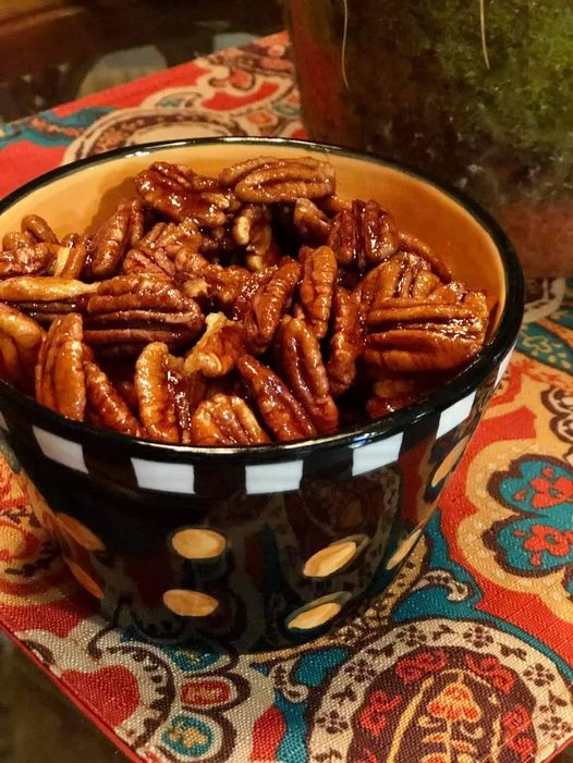 Candied Pecans😎