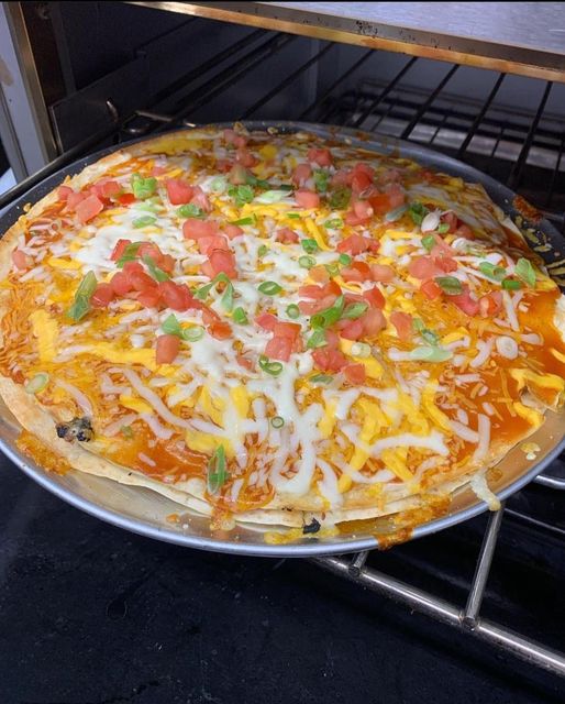 Homemade Taco Bell’s Mexican Pizza