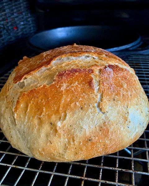 Vegan no knead bread