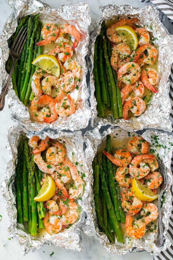 Shrimp and Asparagus Foil Packs