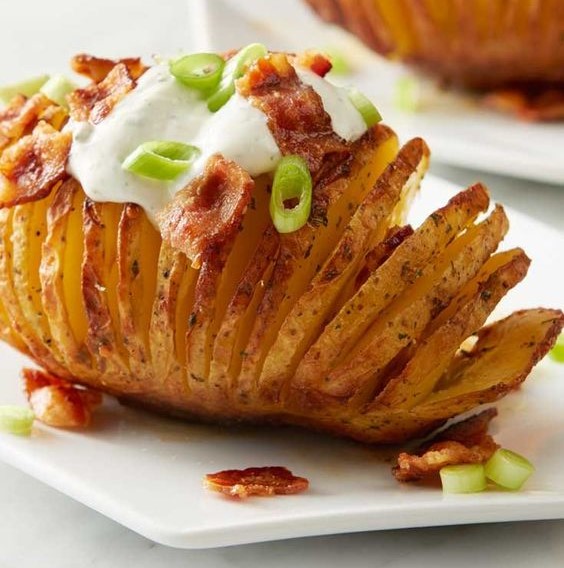 Air Fryer Bacon-Ranch Hasselback Potatoes