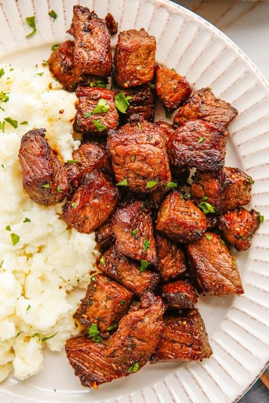 Air Fryer Steak Bites