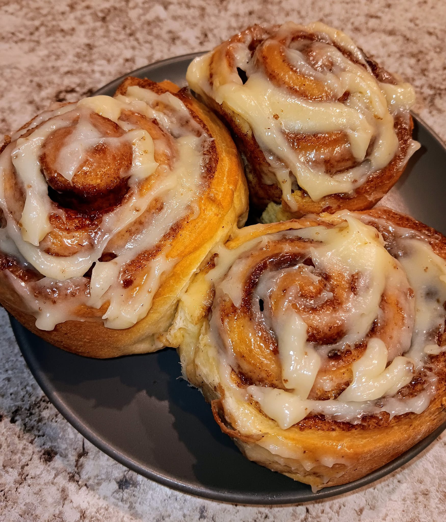 Air Fryer Cinnamon Rolls