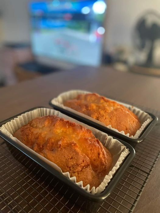 Air fryer Lemon drizzle cake on bake