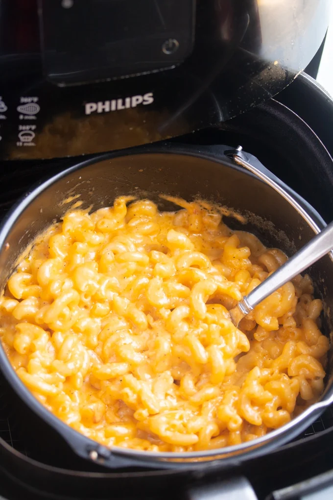 Creamy Air Fryer Mac and Cheese