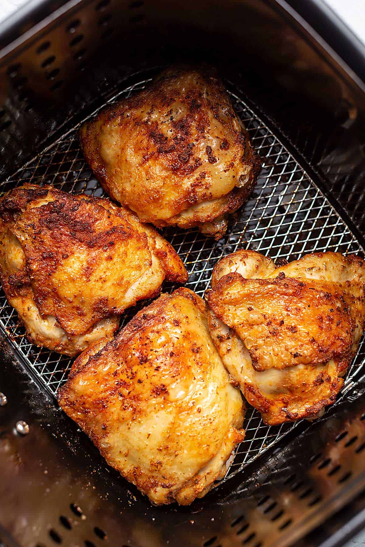 Air Fryer Chicken Thighs – Super Crispy!