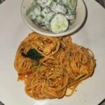 Spicy Spinach and Garlic Tomato Chickpea Pasta