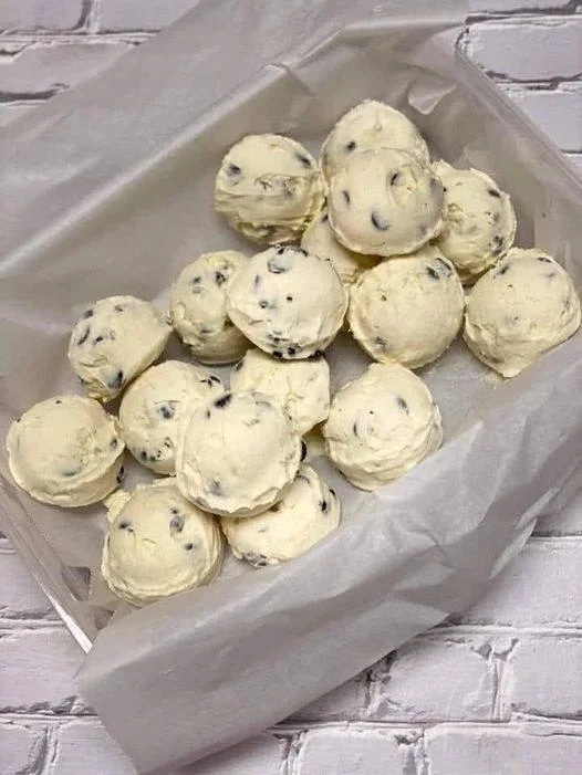 Keto Cottage Cheese Cookie dough