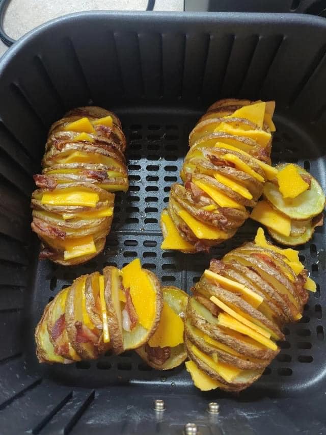 Air Fryer Crispy and Cheesy Hasselback Potatoes