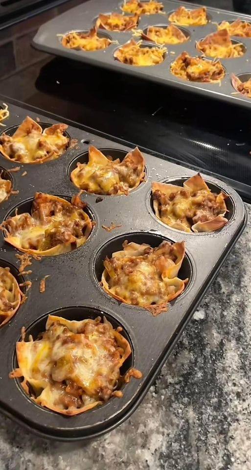 CHICKEN TACO WONTONS “CUPCAKES”