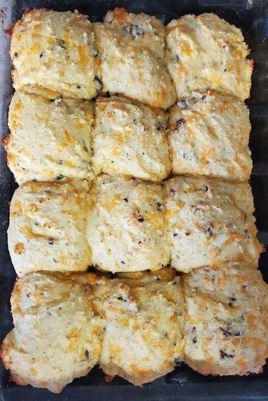 keto crack biscuits