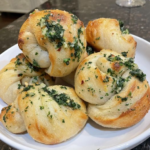 Keto Garlic Parmesan Knots