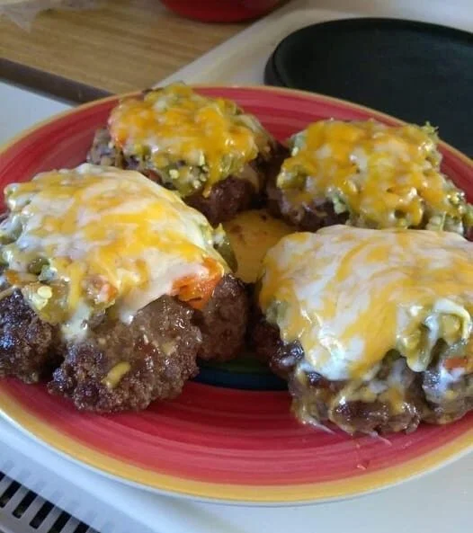 Low Carb Chile Burgers