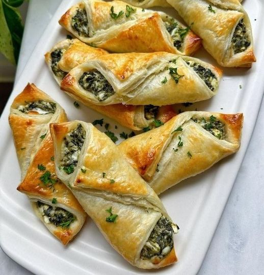 Vegan Spinach Puffs