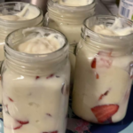 1-point strawberry cheesecake jar