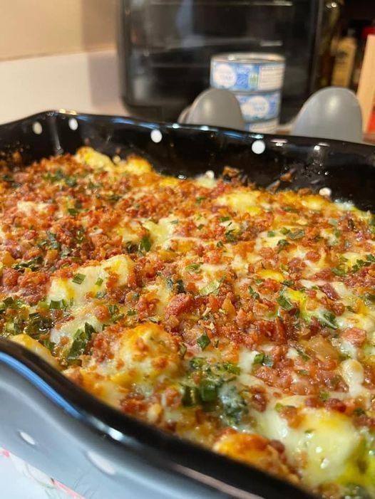 Chicken Bacon Ranch Casserole 🧀🥓