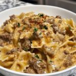 Creamy Parmesan Garlic Keto Pasta with Ground Beef – Low-Carb Comfort Food