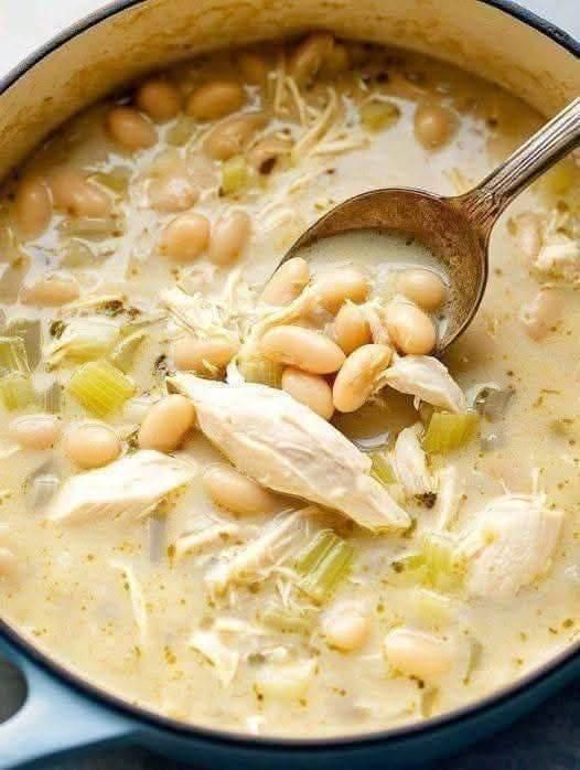 1-Point White Chicken Chili (High-Protein, WW-Friendly & Comforting)