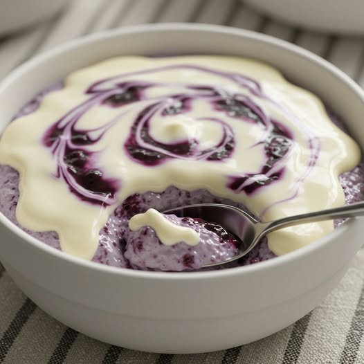 Protein Blueberry Vanilla Swirl Yogurt Bowl